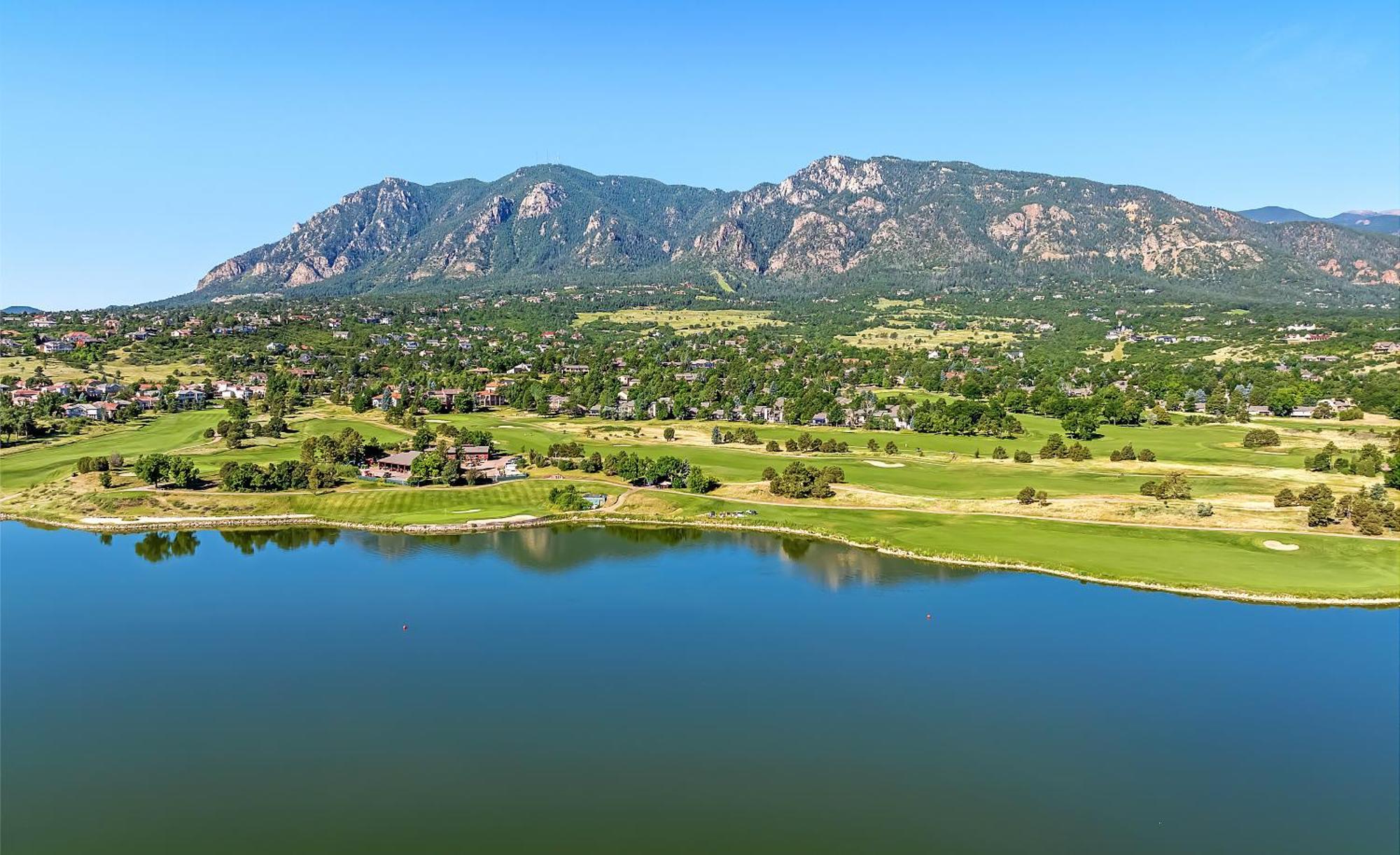 Cheyenne Mountain Resort, A Destination By Hyatt Hotels Colorado Springs Exterior photo